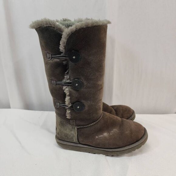 UGG Size 8 Women's Bailey Button Triplet Tall Charcoal Grey Suede Boots 1873 - Picture 3 of 9